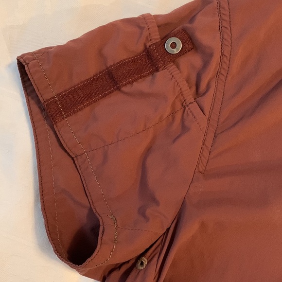 Mountain Hard Wear Women’s Short Sleeve Button Down Shirt Plum Color SZ 14 - Picture 6 of 12